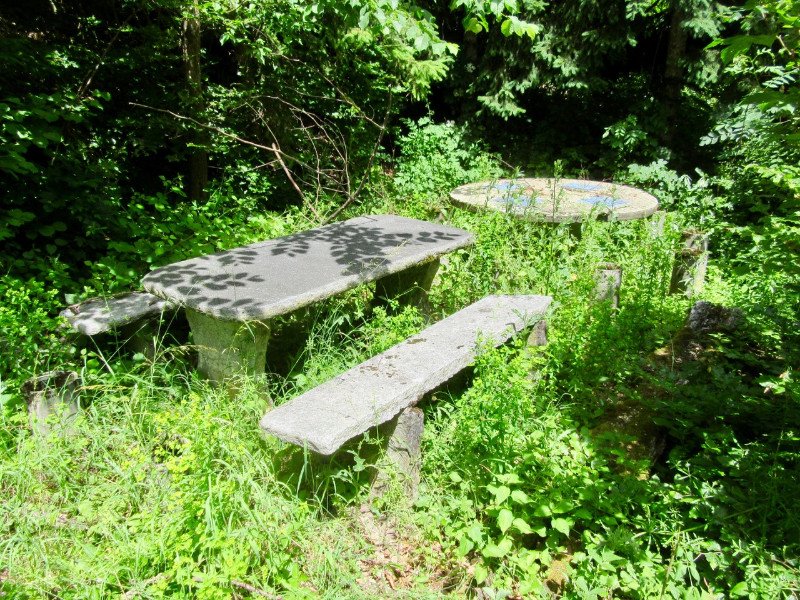 Unterbuech, Thalheim