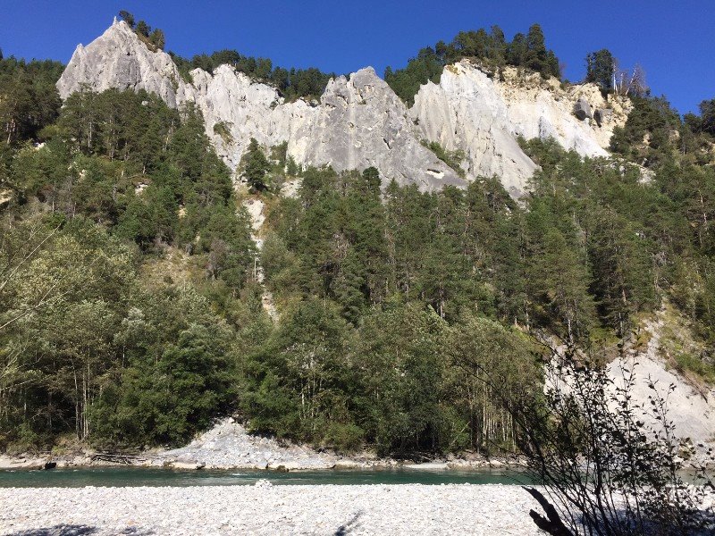 Rastplatz Schwarzes Loch, Rheinschlucht